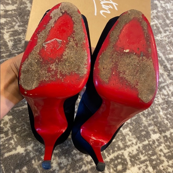 Christian Louboutin Very Prive 120 Crepe Satin - Picture 5 of 6